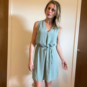 HM flowy dress
